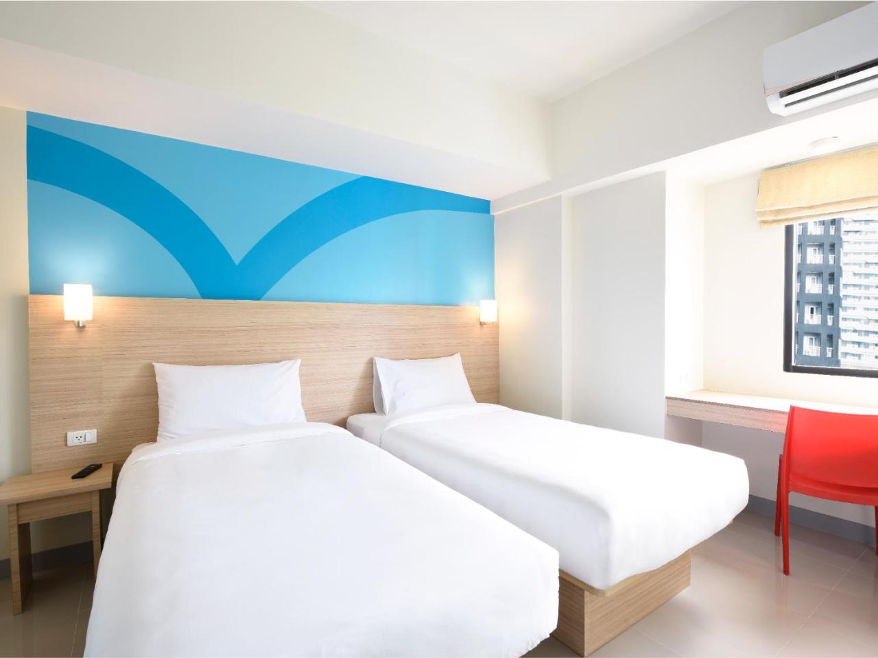 Hop Inn Hotel Tomas Morato Quezon City Eksteriør billede